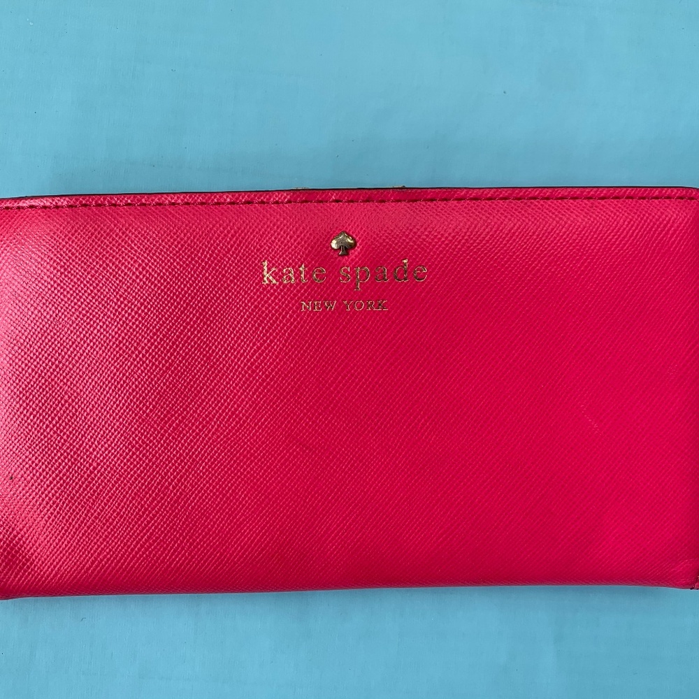 Kate Spade Hot Pink Wallet 12 Cardholders